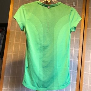 Nike tennis / running top XS